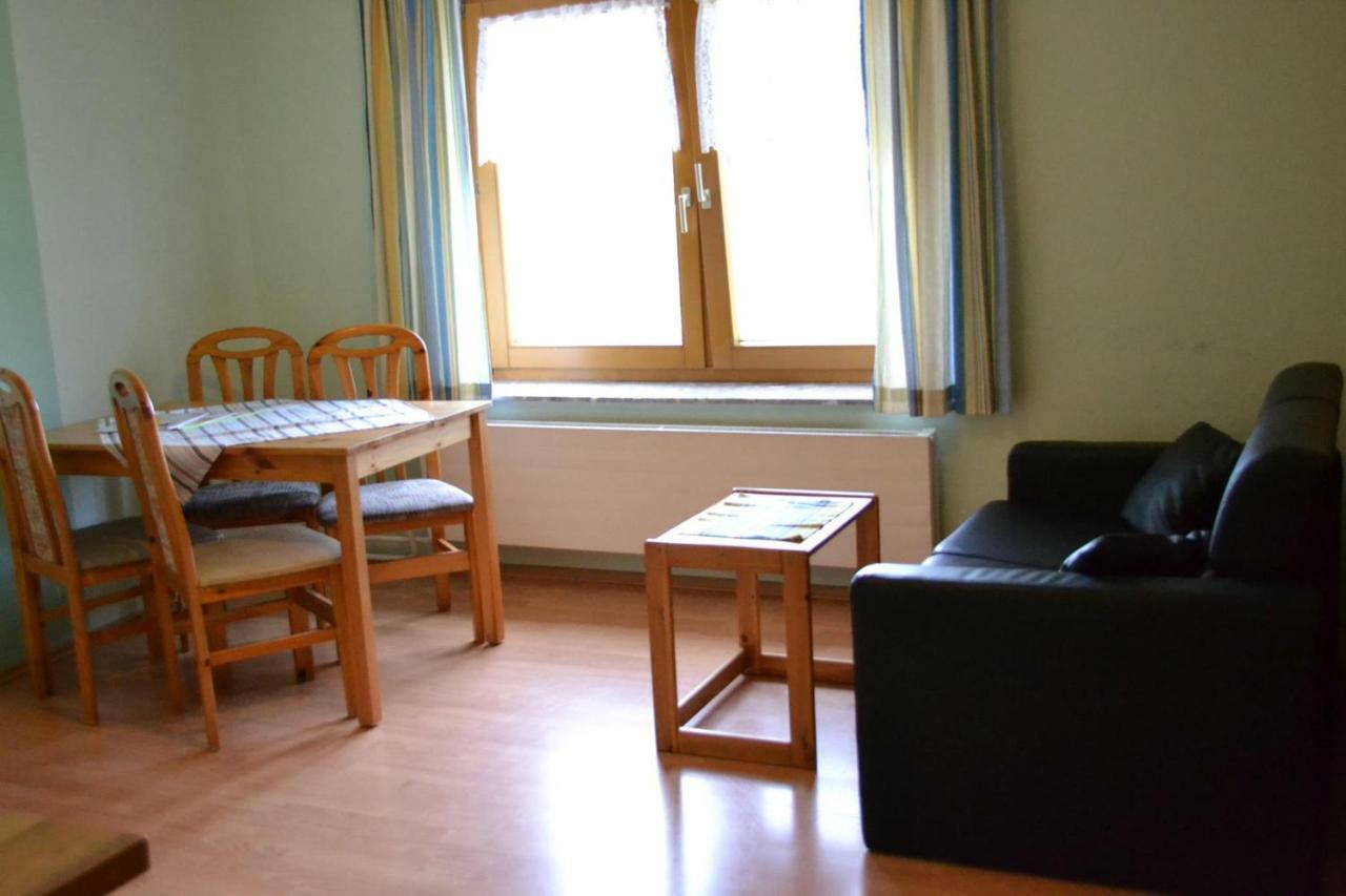 Kindererlebnis- Und Biobauernhof Hipp-Bruckner Wornharts Extérieur photo